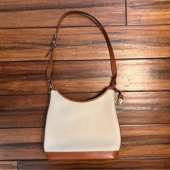 Dooney & Bourke All Weather Leather Purse - Picture 2 of 8